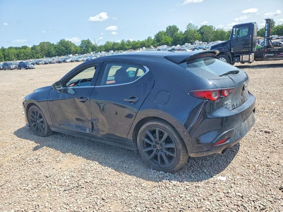 2023 MAZDA 3 PREMIUM PLUS 2