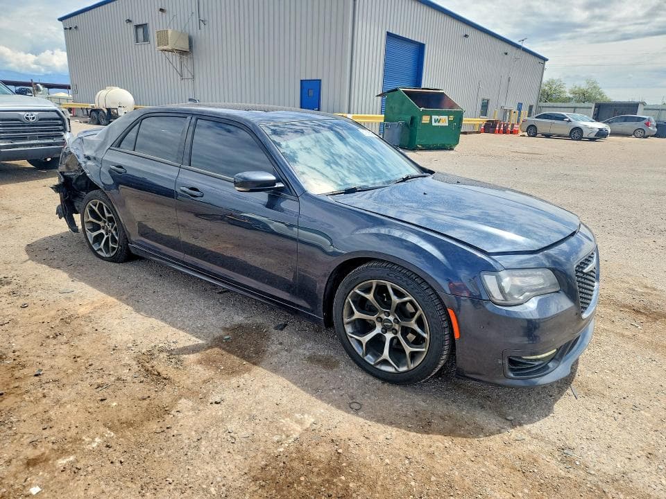 2018 CHRYSLER 300 S 4