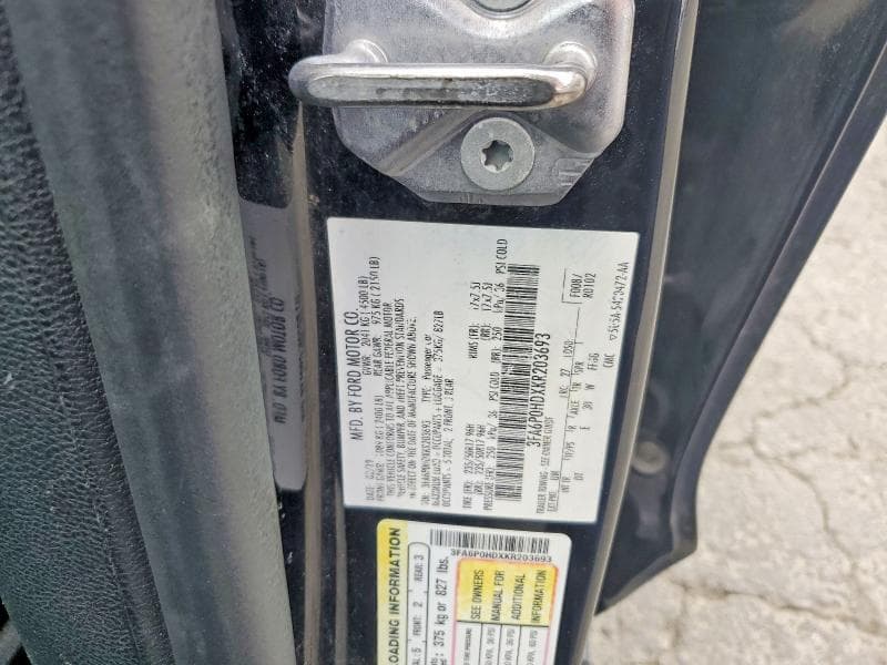 2019 FORD FUSION SE 12