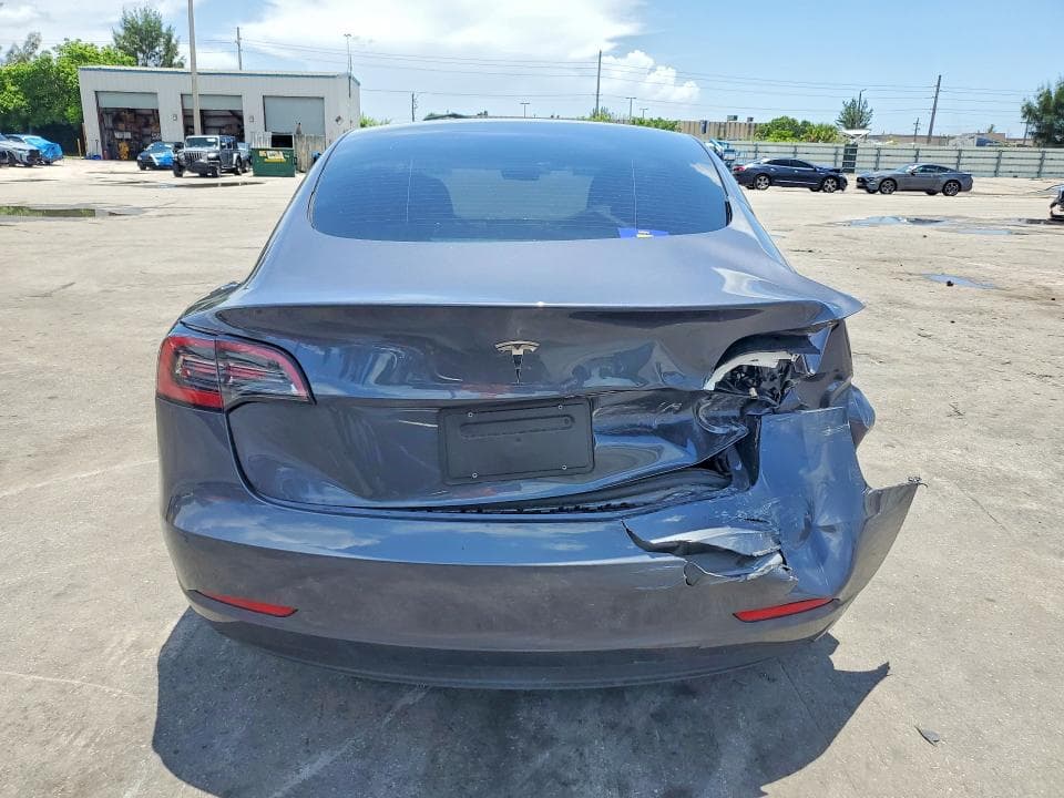 2023 TESLA MODEL 3 6