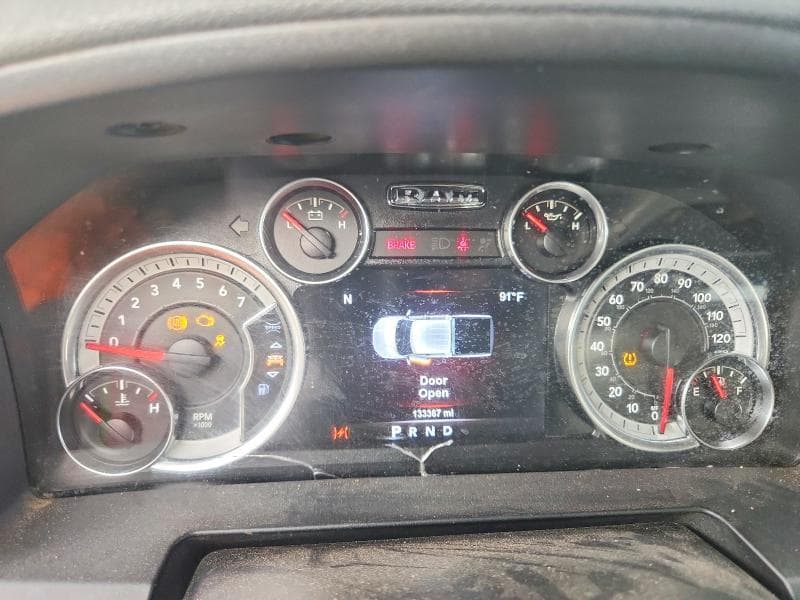 2017 RAM 1500 SLT 9