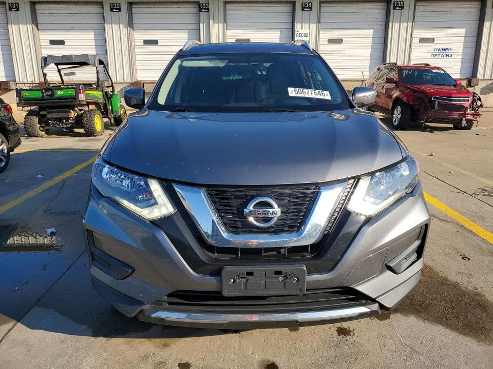 2017 NISSAN ROGUE SV 5