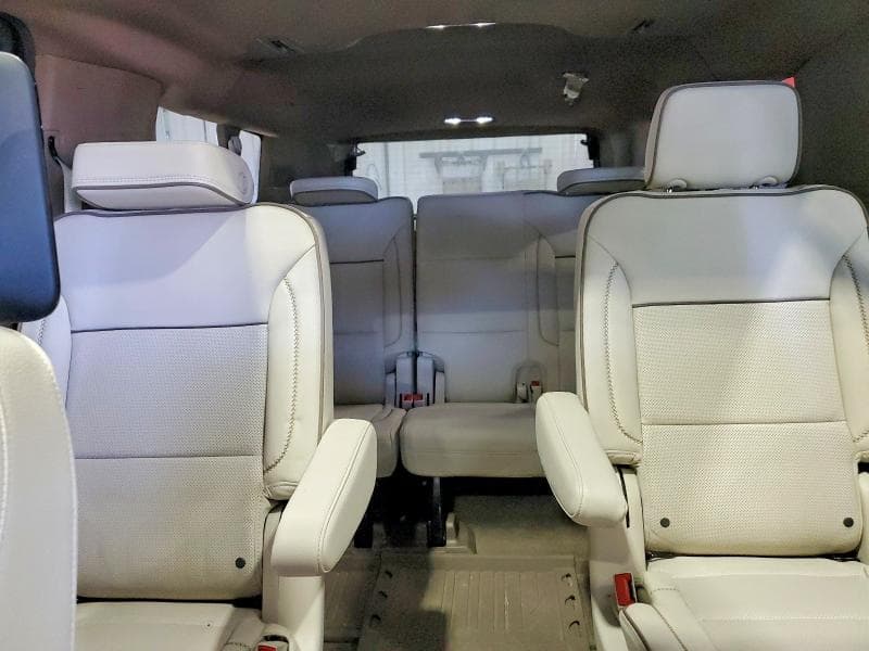 2025 GMC YUKON XL DENALI 10