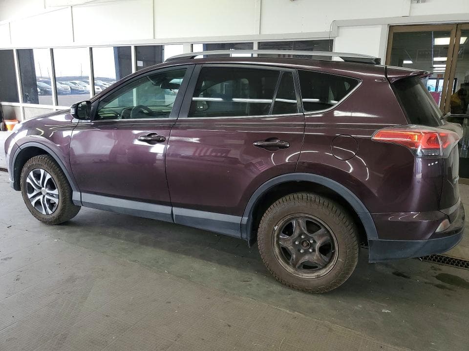 2017 TOYOTA RAV4 LE 2