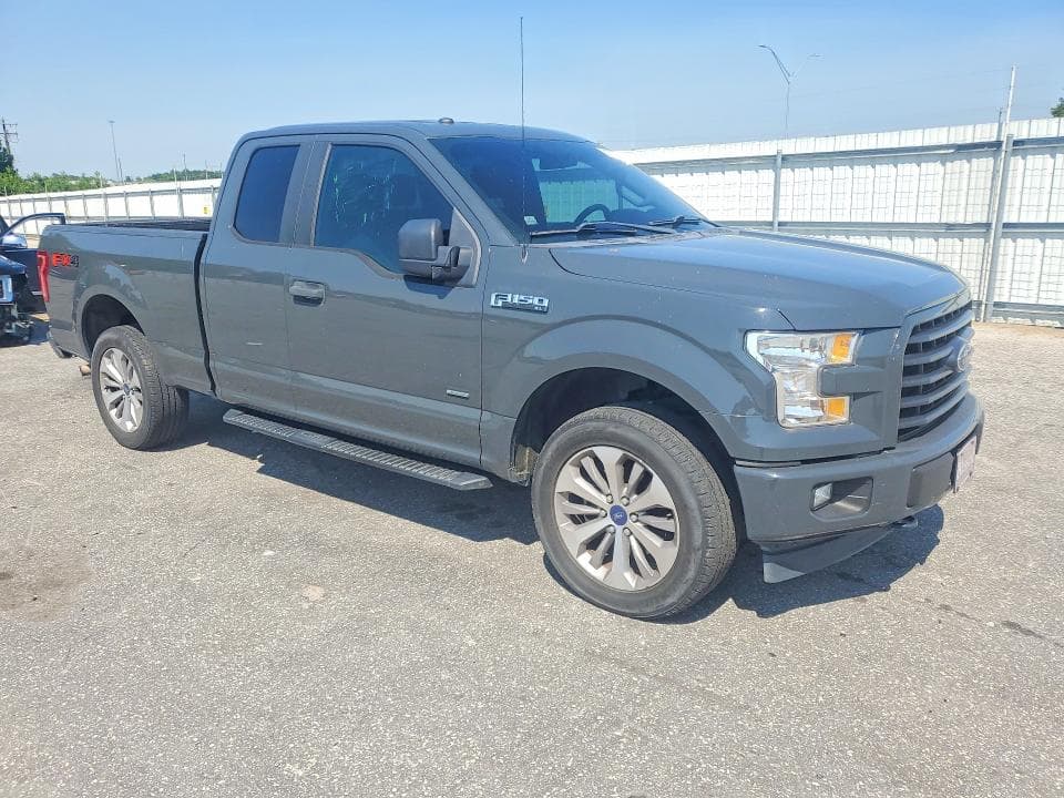 2017 FORD F150 SUPER CAB 4