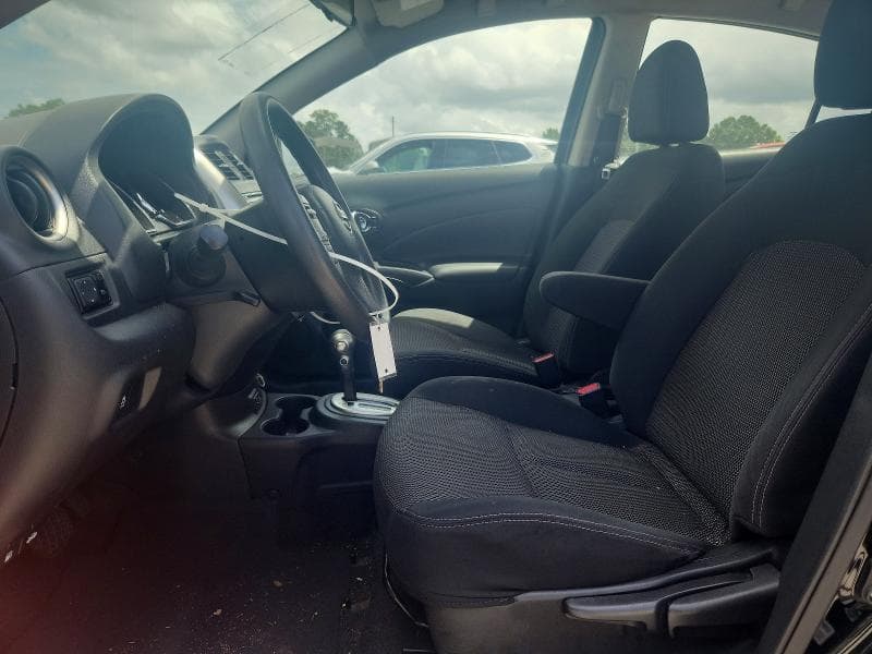 2018 NISSAN VERSA SV 7