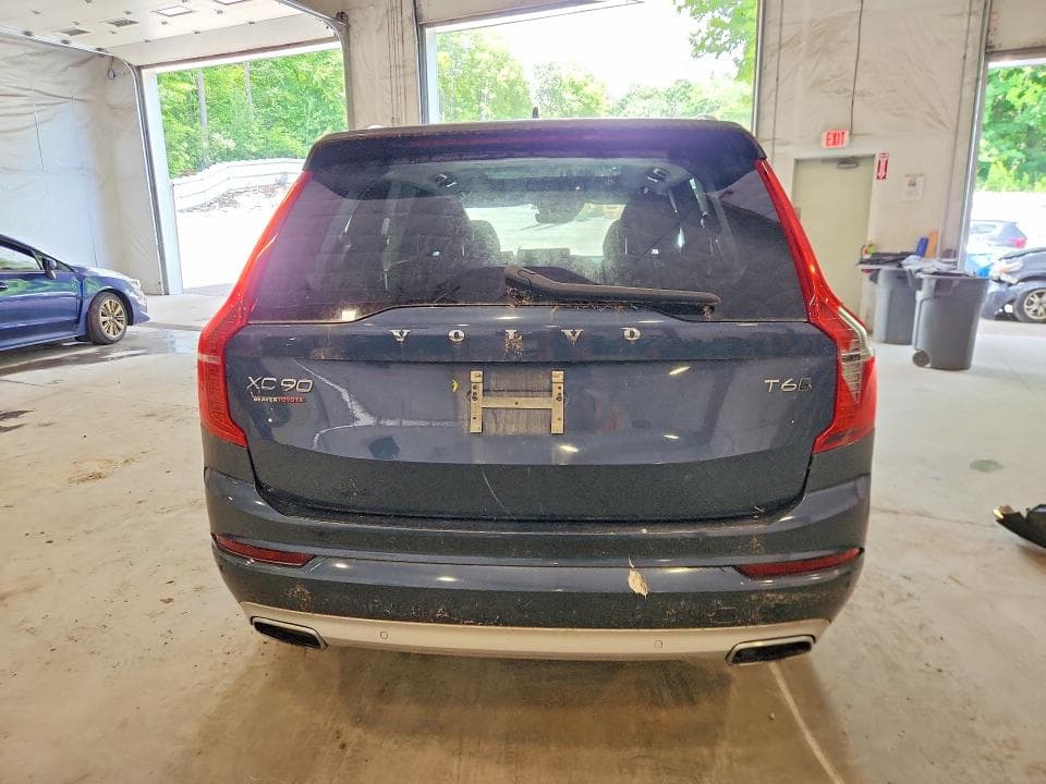 2020 VOLVO XC90 T6 MOMENTUM 6