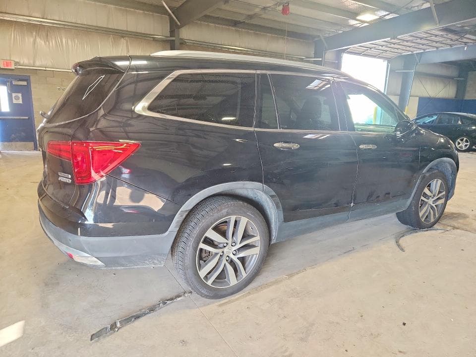 2017 HONDA PILOT TOURING 3