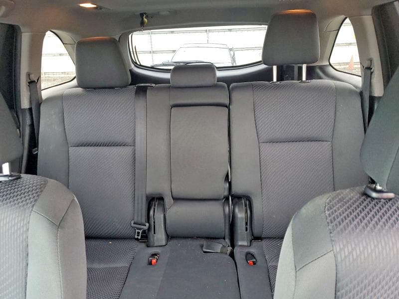 2019 TOYOTA HIGHLANDER LE 10