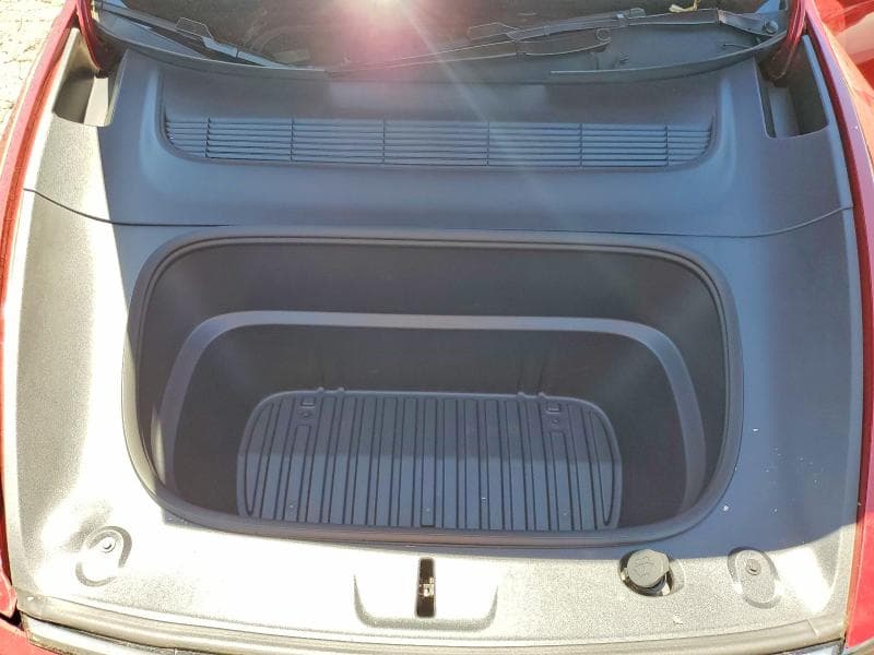2026 TESLA MODEL Y 11