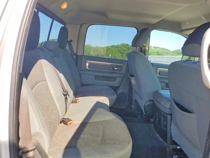 2018 RAM 1500 SLT 10