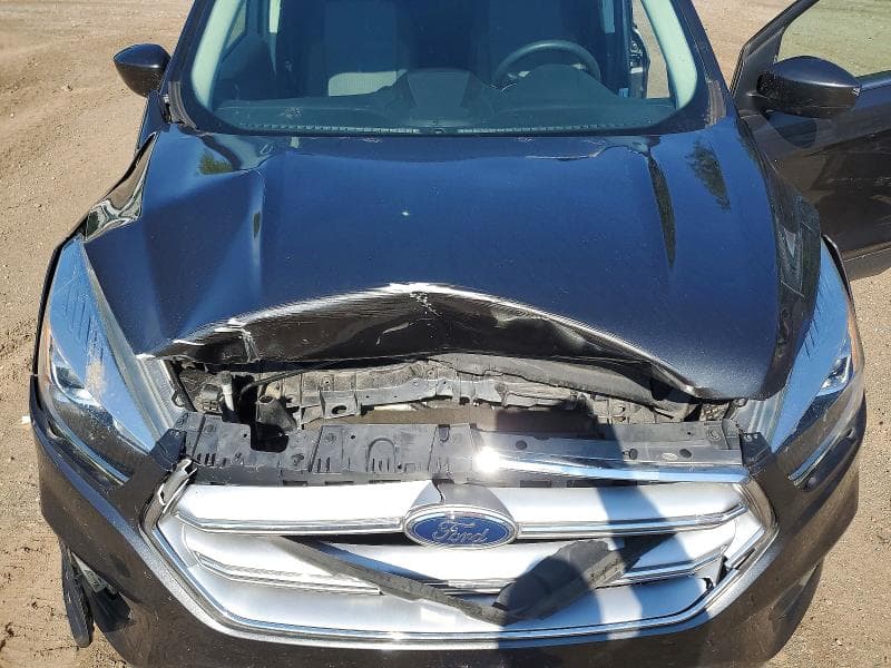 2017 FORD ESCAPE SE 12