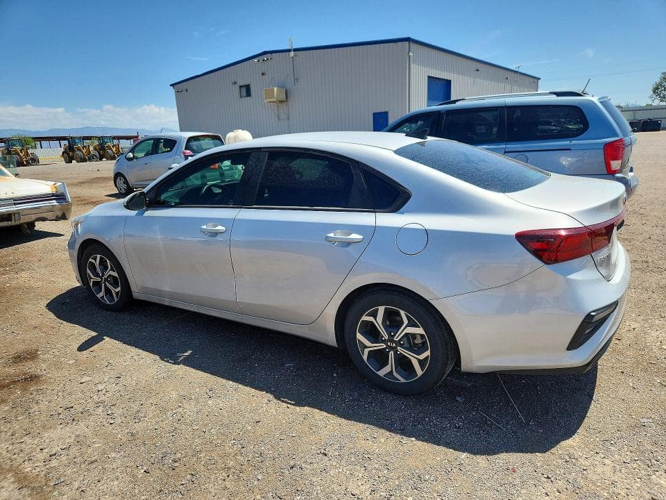 2021 KIA FORTE LXS 2