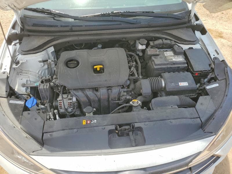2019 HYUNDAI ELANTRA SE 11