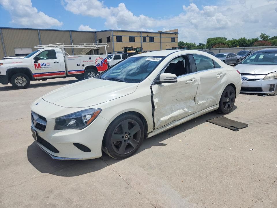 2018 MERCEDES-BENZ CLA 250 250