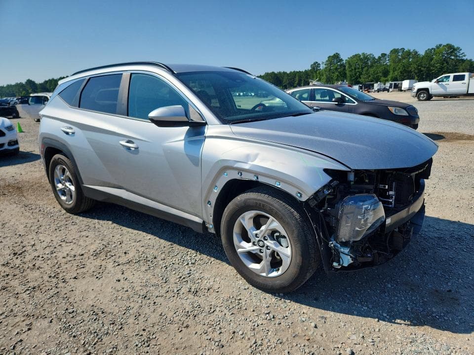 2024 HYUNDAI TUCSON SEL 4