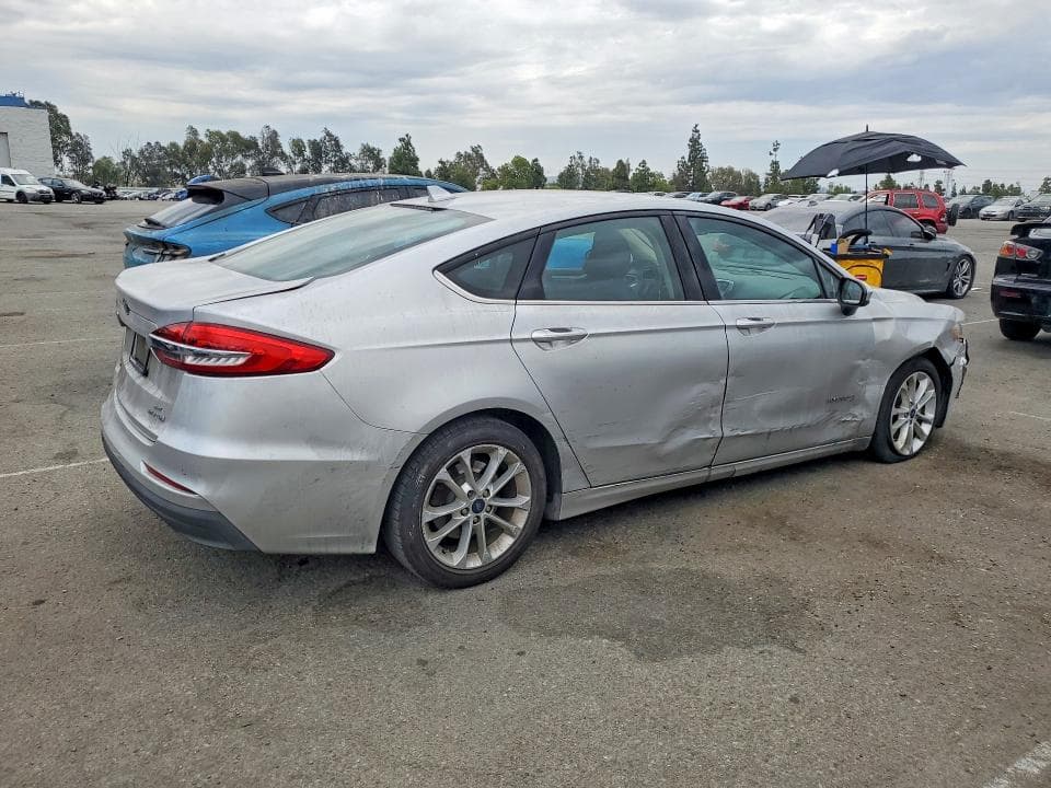 2019 FORD FUSION SE 3
