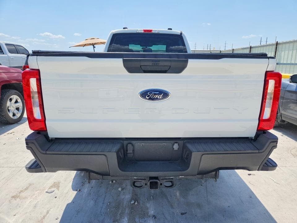 2023 FORD F350 SUPER DUTY 6