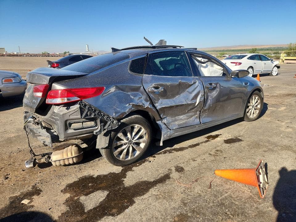 2018 KIA OPTIMA EX 3