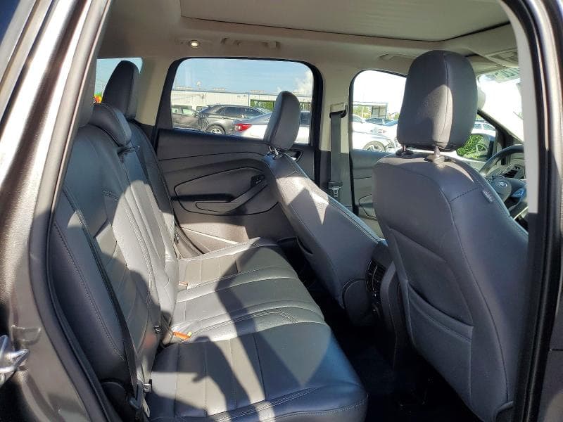 2018 FORD ESCAPE SE 11