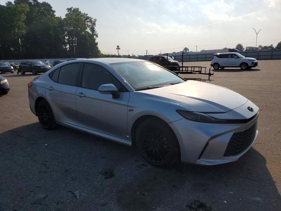 2025 TOYOTA CAMRY LE 4