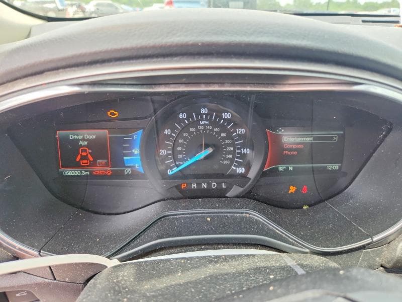 2020 FORD FUSION SE 9
