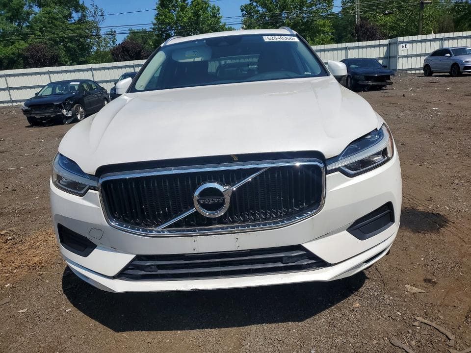 2020 VOLVO XC60 T5 MOMENTUM 5