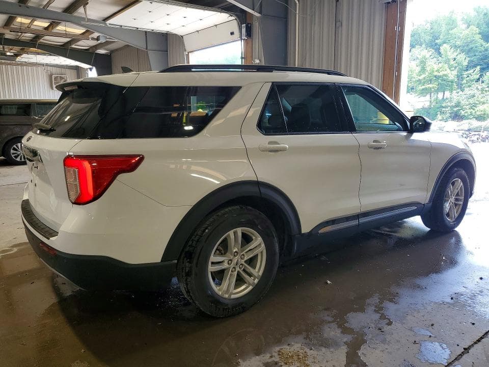 2023 FORD EXPLORER XLT 3