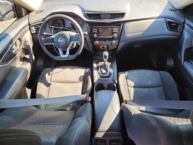 2017 NISSAN ROGUE S 8