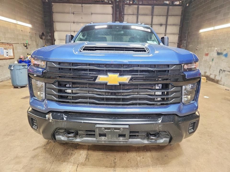 2025 CHEVROLET SILVERADO K2500 HEAVY DUTY 5