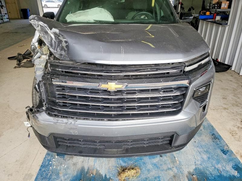 2025 CHEVROLET TRAVERSE LT 12