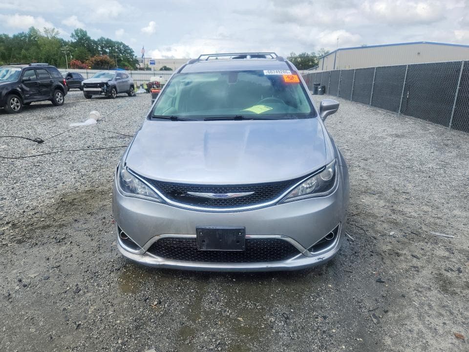 2018 CHRYSLER PACIFICA TOURING L 5