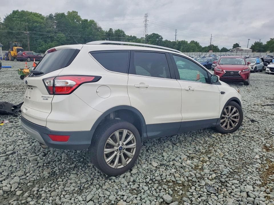 2017 FORD ESCAPE TITANIUM 3