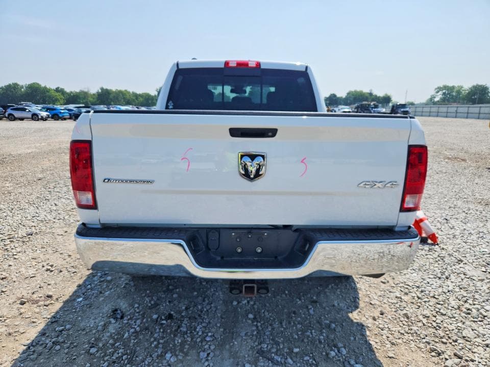 2018 RAM 1500 SLT 6