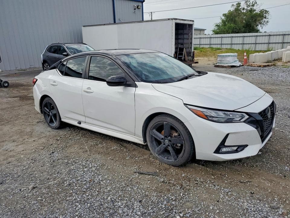 2023 NISSAN SENTRA SR 4