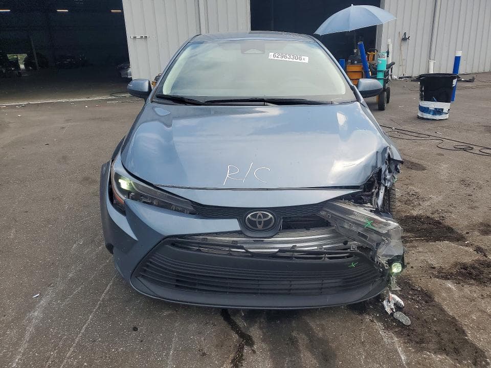 2023 TOYOTA COROLLA LE 5