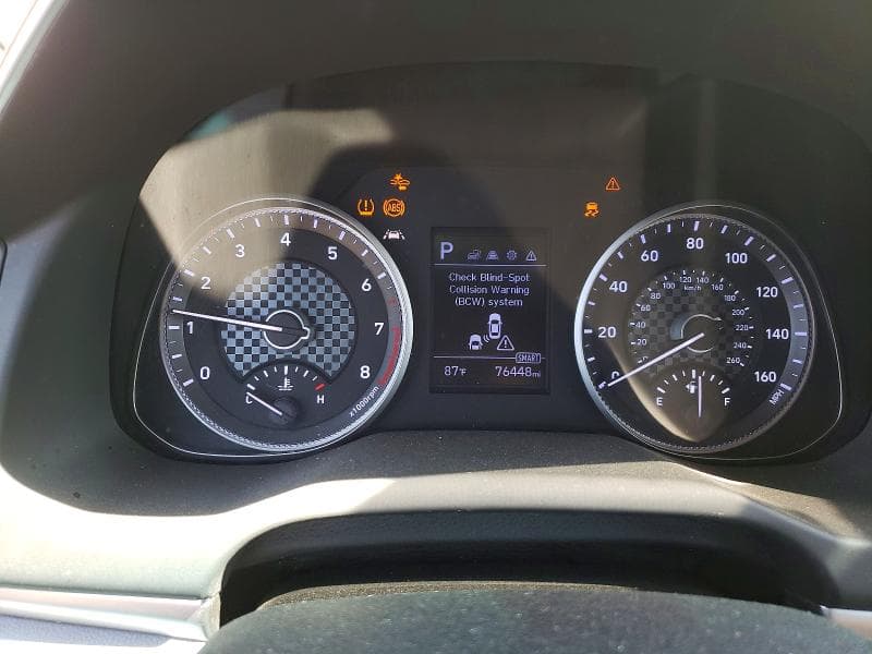 2020 HYUNDAI ELANTRA SEL 9