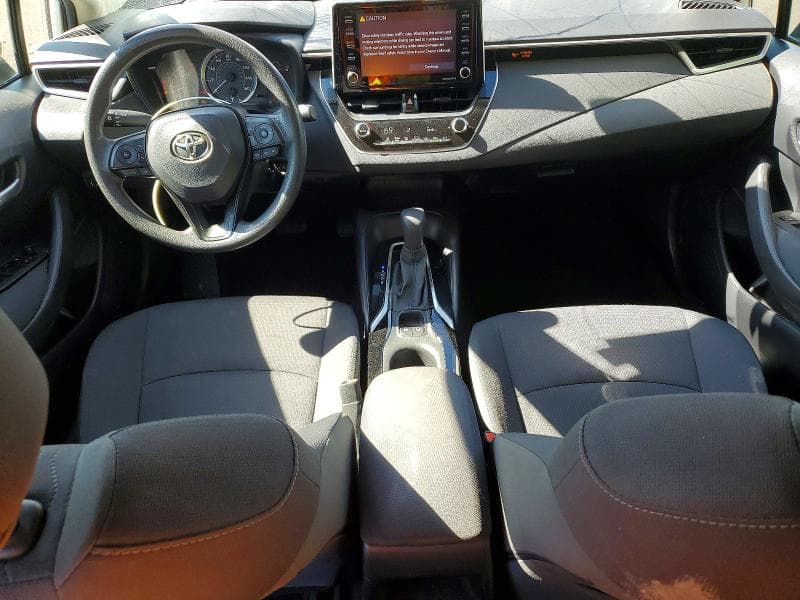 2021 TOYOTA COROLLA LE 8