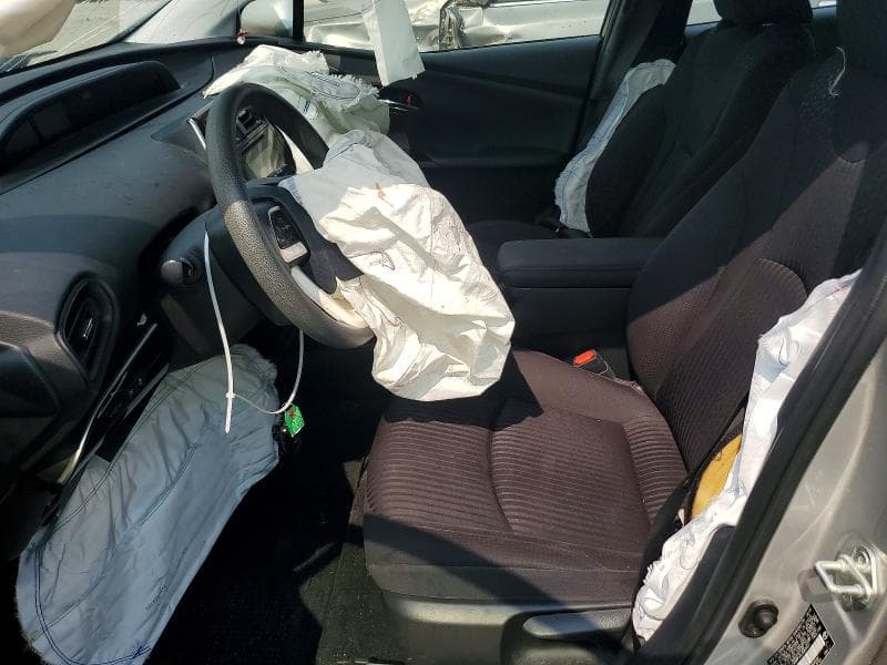 2018 TOYOTA PRIUS TWO 7