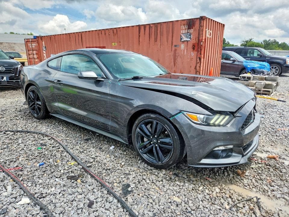2017 FORD MUSTANG 4
