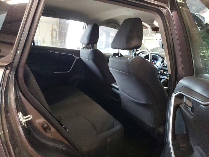 2021 TOYOTA RAV4 LE 11
