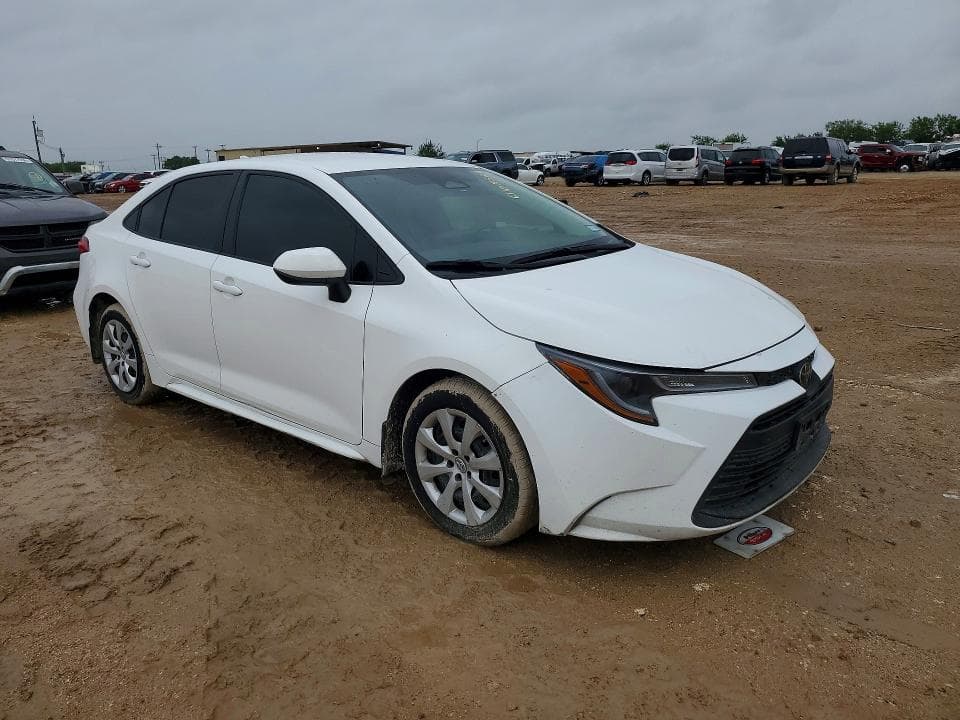 2025 TOYOTA COROLLA LE 4