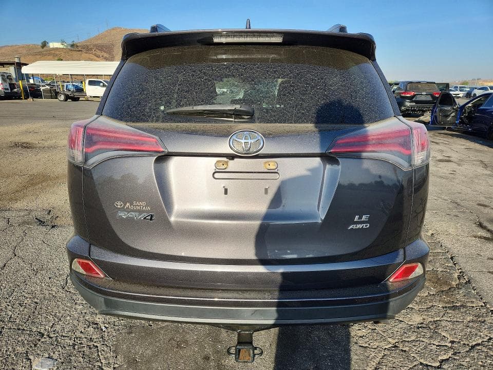 2017 TOYOTA RAV4 LE 6