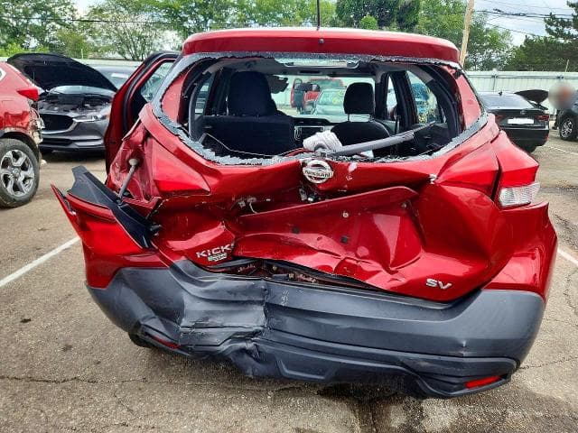 2019 NISSAN KICKS SV 6