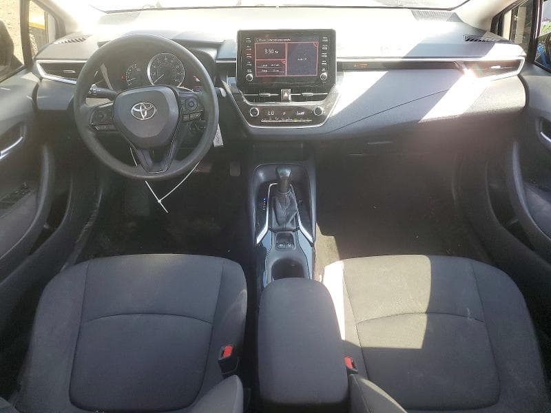 2020 TOYOTA COROLLA LE 8