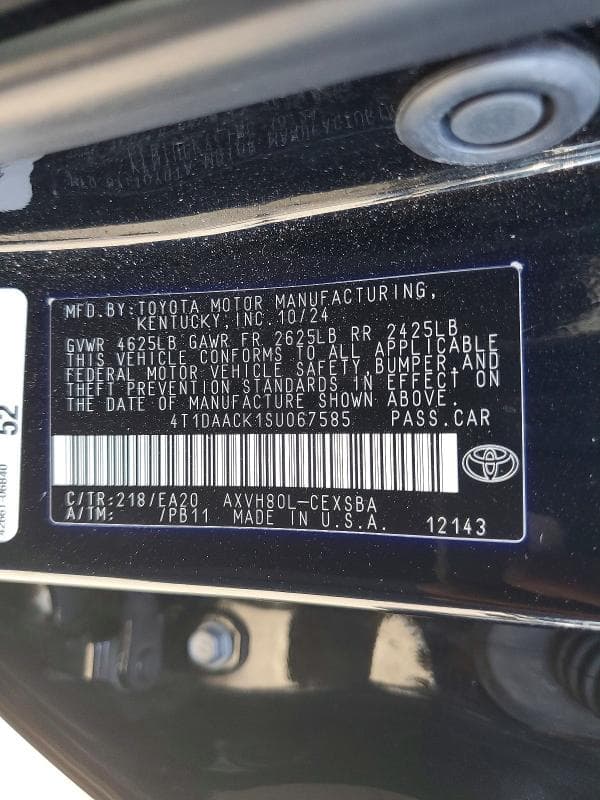2025 TOYOTA CAMRY SE 12
