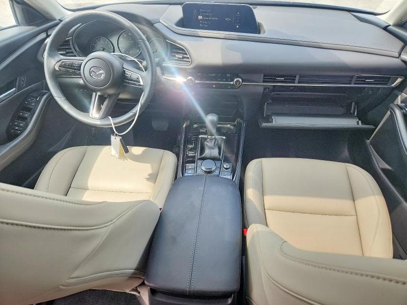 2025 MAZDA CX-30 PREFERRED 8