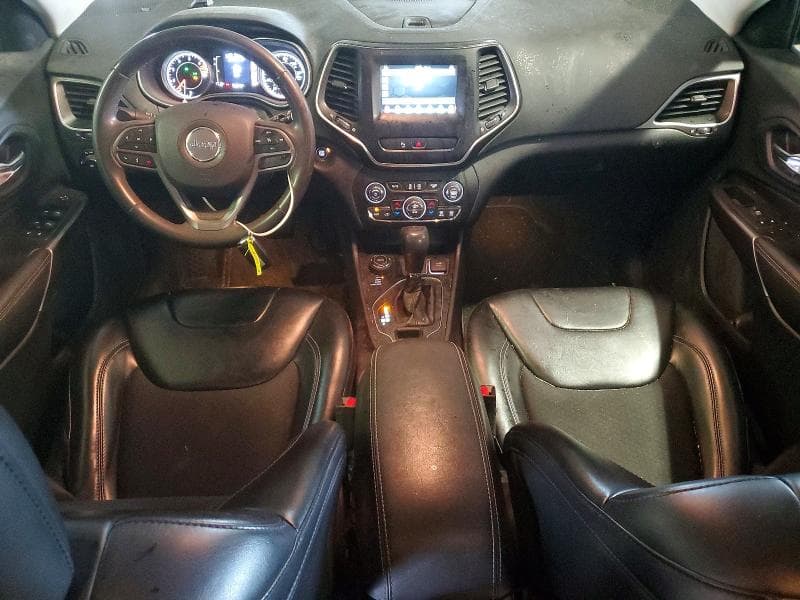 2020 JEEP CHEROKEE LATITUDE PLUS 8