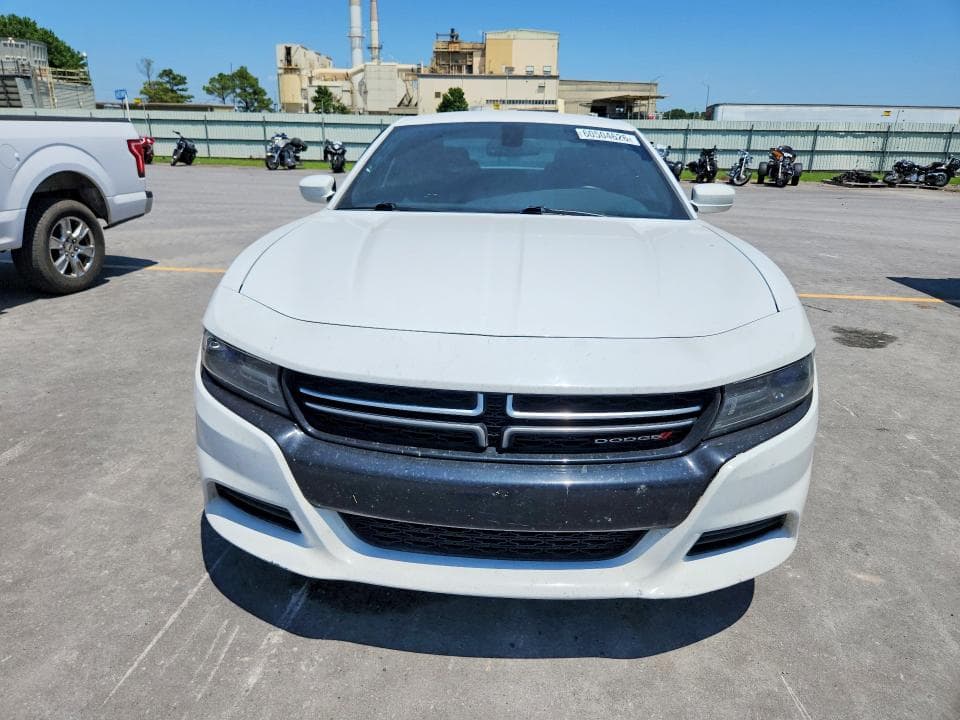 2017 DODGE CHARGER SE 5