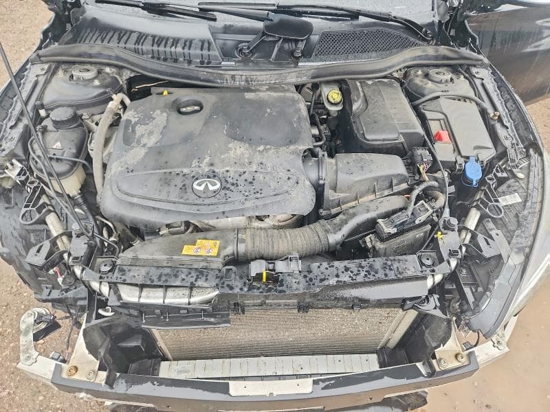 2018 INFINITI QX30 BASE 11